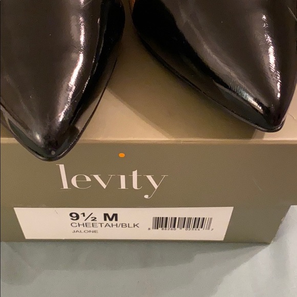 Stylish Cheetah pumps - Picture 3 of 4